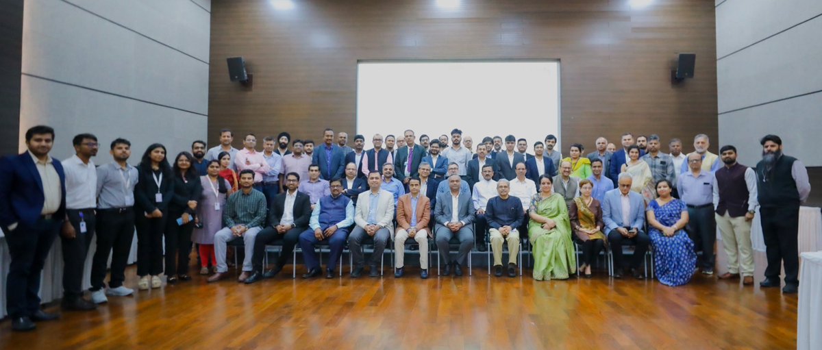 PriyankKharge's tweet photo. Had very insightful conversation with the Fintech companies & bankers at Open House organized by @ITBTGoK. 

India is the third largest fintech ecosystem in the world and is estimated at $150 Bn by 2025. 

Fintech startups operating in India encounter a multifaceted and ever-changing regulatory landscape. While many of the challenges in the fintech sector fall under the jurisdiction of the Central Government, rest assured that the Government of Karnataka is committed to advocating for their interests with the Finance Department and other regulatory bodies.
