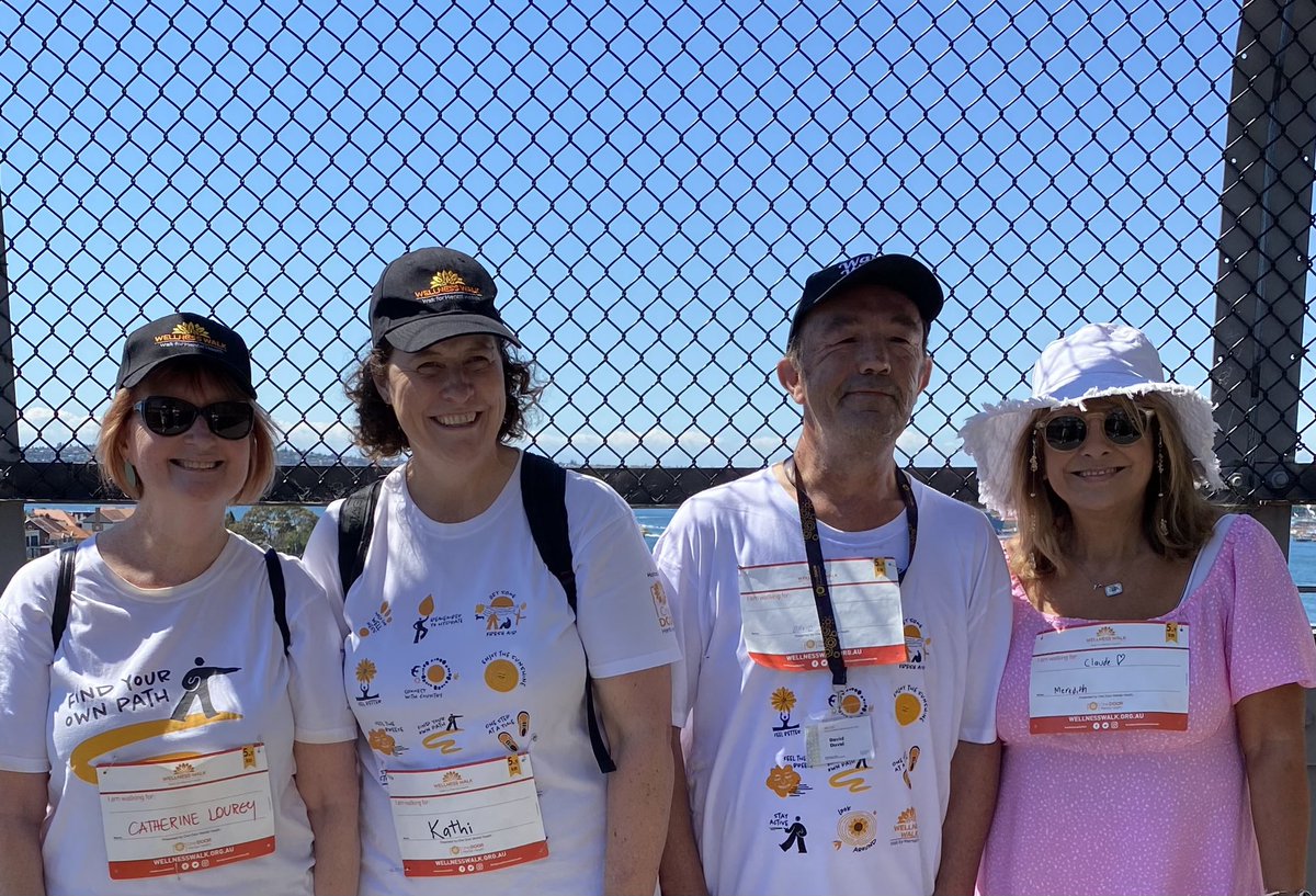 Wonderful sunny Sydney morning to join @BoormanKathi & @RoseBJackson in the @OneDoorMH #WellnessWalk2023 walking to raise #MentalHealthAwareness & #StopTheStigma
Great to cross the #HarbourBridge with family & friends 🌞 🤝 Congratulations OneDoor 👏🏼👏🏼👏🏼 #StrongerTogether