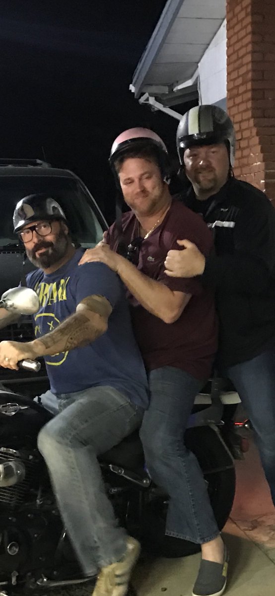 elio imbornone tweet media