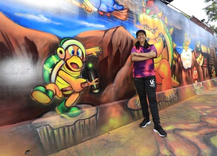 evelyn_parraA's tweet photo. 🌳🎮Hoy tuve la suerte de recorrer el Parque Emilio Carranza, o mejor dicho, ¡el #ParqueDeMarioBros!🍄🌟 La EXPO FRIKI es un éxito total y pude ver de cerca cómo se está llevando a cabo. ¡Mañana también habrá actividades increíbles! No se lo pierdan. ¡Los esperamos!😄#EXPOFRIKI https://t.co/XjgY3jJEvw