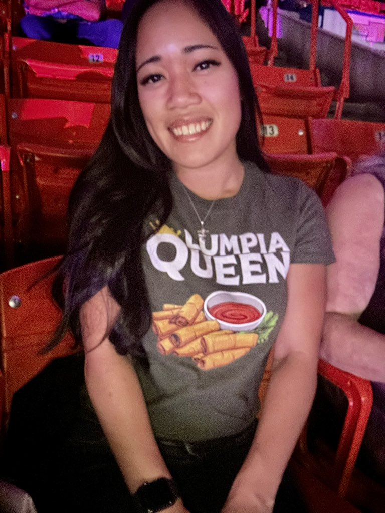 heythere_imjo's tweet photo. Ready to laugh the night away with you Kuya! 😂 #JoKoyWorldTour #JoKoy https://t.co/iLydg6K6Le