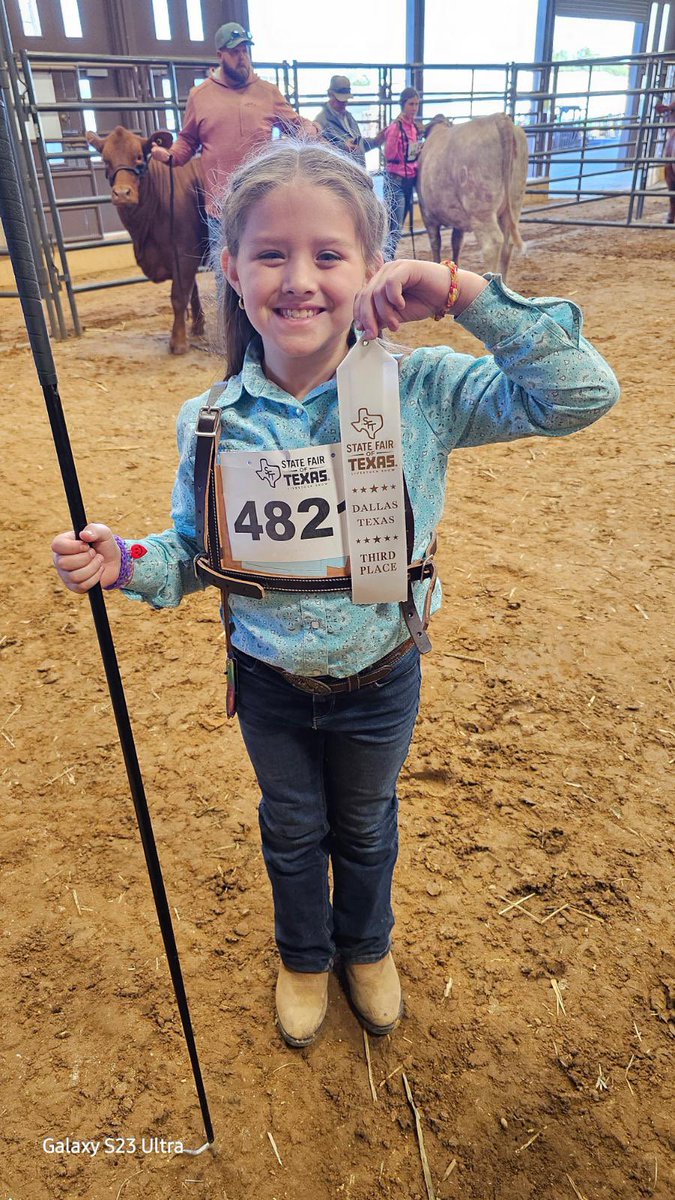 A huge congratulations to one of our junior FFA members on placing 3rd and 4th in the pan am open show at the state fair of Texas!!! We are so proud of you!! 🤠🦉 <a href="/McAllenISDCTE/">McAllen ISD CTE</a>