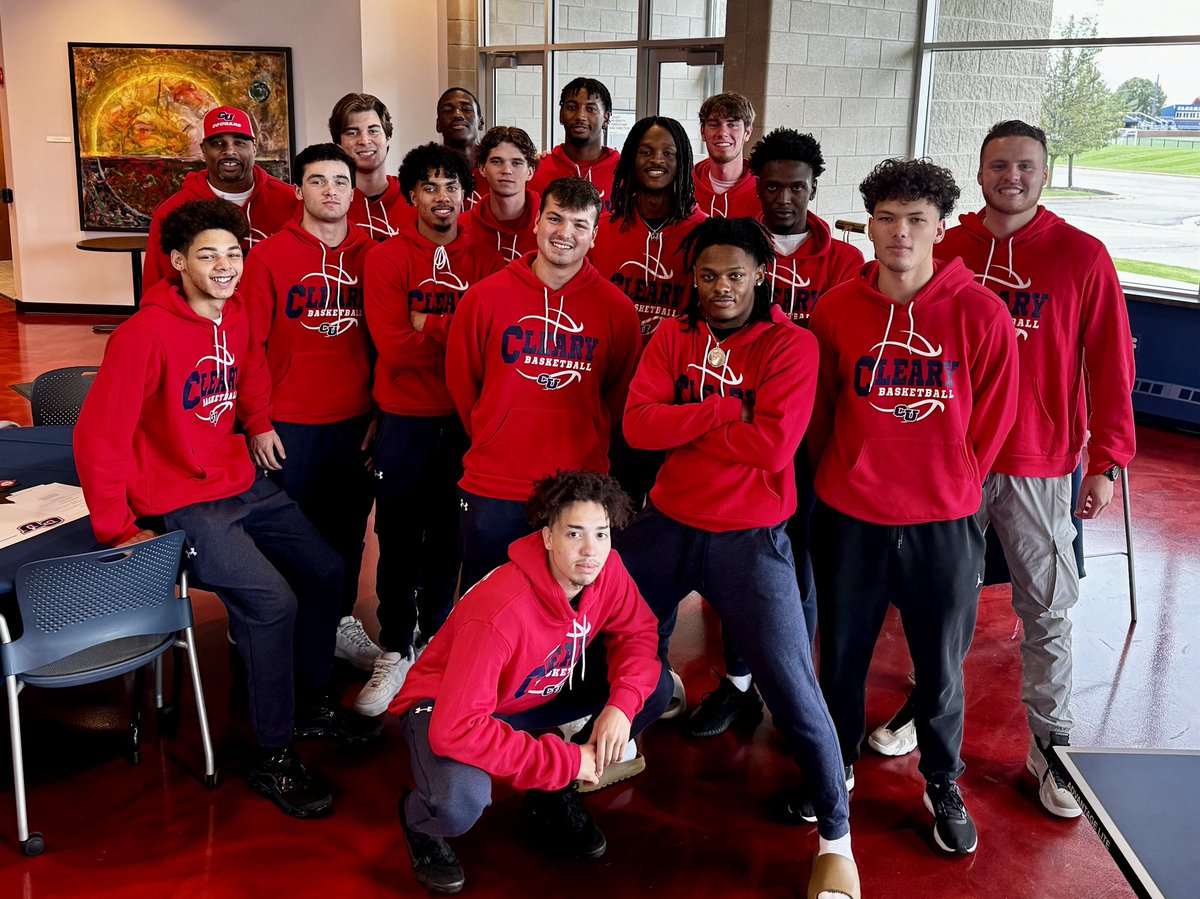 ClearyMensBasketball tweet media