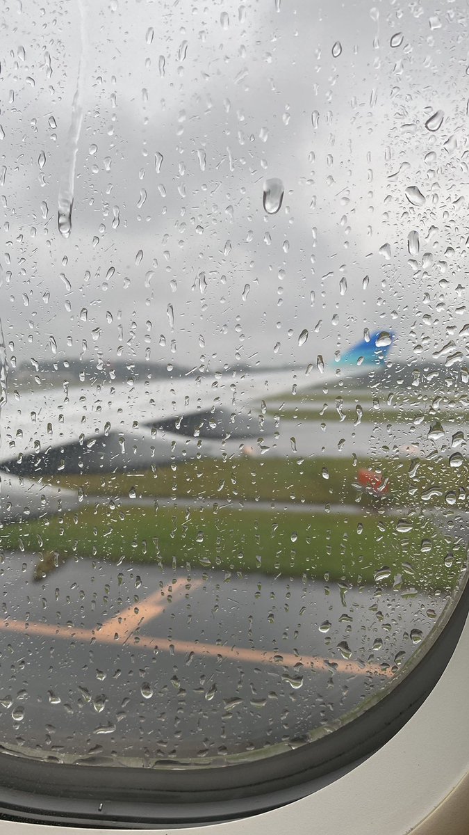 No88102's tweet photo. 出国します✈️ https://t.co/cU5i8HH6hS