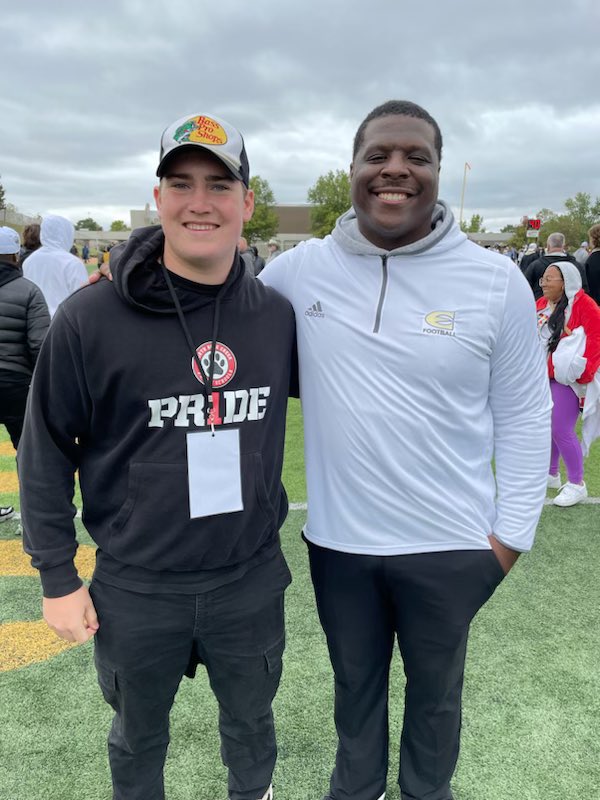 Graham Hill 51 (@14grahamhill) on Twitter photo Wanna thank <a href="/CoachGoodman66/">Daniel Goodman</a> For inviting me out to watch <a href="/esuhornetsfb/">ESU Hornet Football</a> Win today, I also wanna thank <a href="/CoachGHiggins/">Coach Higgins</a> for talking with me today with <a href="/coachmtxe/">CoachH.</a> โซ๏ธ๐ Wanna thank <a href="/CoachGoodman66/">Daniel Goodman</a> For inviting me out to watch <a href="/esuhornetsfb/">ESU Hornet Football</a> Win today, I also wanna thank <a href="/CoachGHiggins/">Coach Higgins</a> for talking with me today with <a href="/coachmtxe/">CoachH.</a> โซ๏ธ๐
