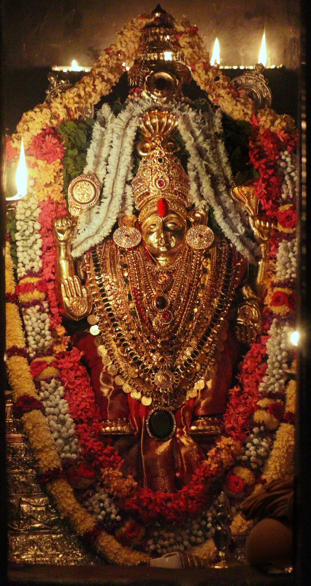 KateelShri's tweet photo. ಕಟೀಲು ಶ್ರೀದುರ್ಗಾಪರಮೇಶ್ವರಿ ಅಮ್ಮನವರ ಇವತ್ತಿನ ಅಲಂಕಾರ 15-10-2023 https://t.co/7CFOJvZ02Y