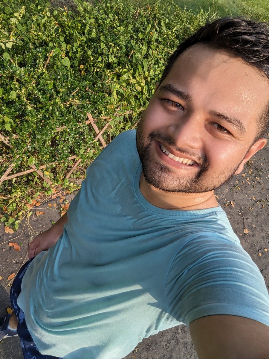 mmmmmmmohit's tweet photo. a brisk walk.
#NavRun
@runkarthikrun https://t.co/vg9rympevh
