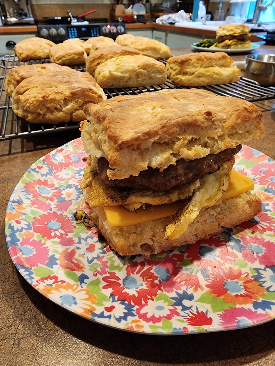 JayB_ss's tweet photo. Was watching some @therealweissman this morning and I felt like making the But Better sausage biscuit with egg and cheese. Thanks for the inspiration. https://t.co/Zapp0YjUFK