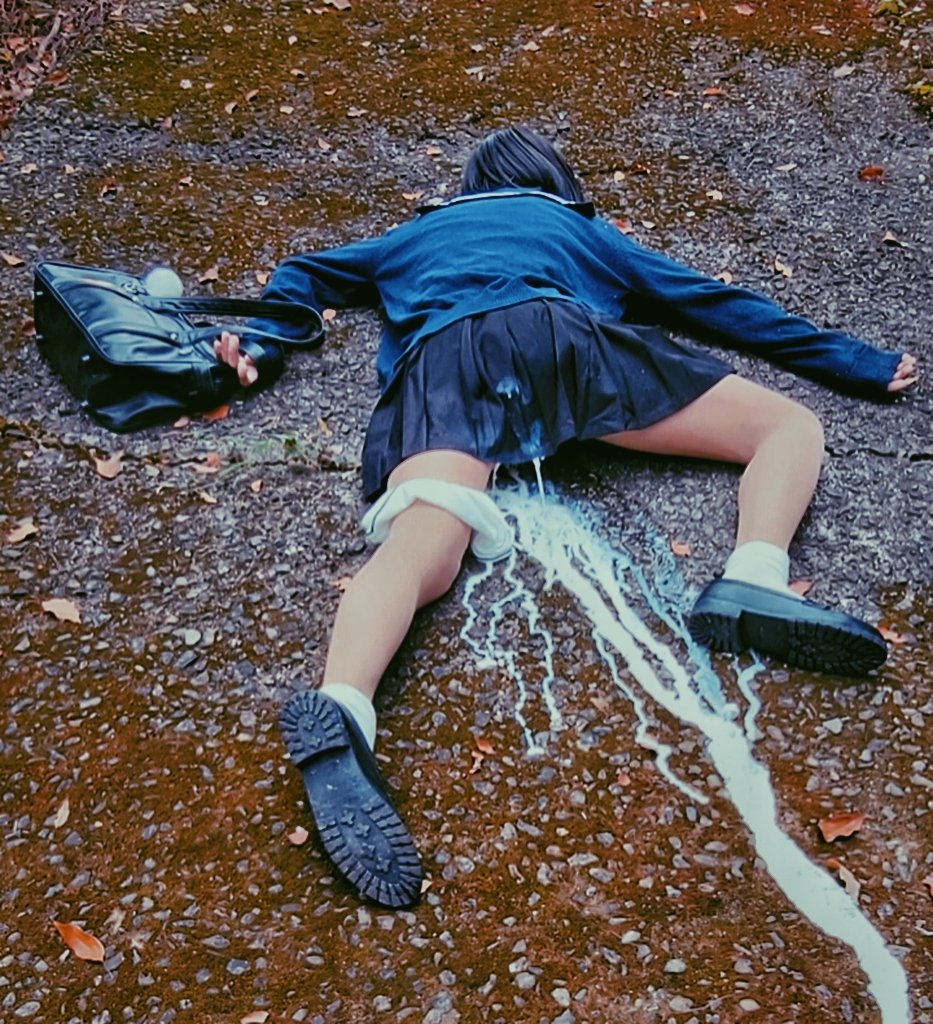 Pobre, intento correr pero no lo logro.