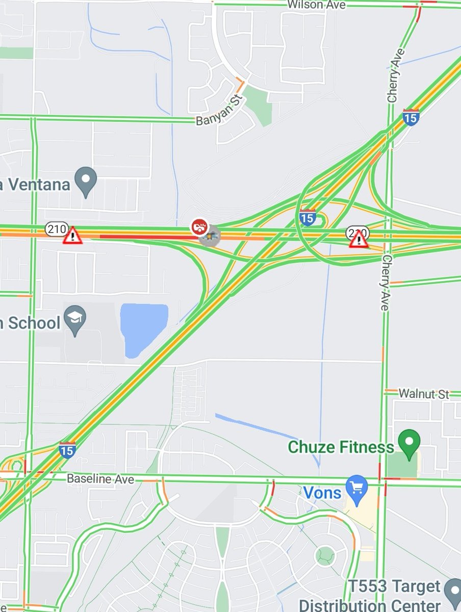paininthepass's tweet photo. Traffic Alert for eastbound 210 before the I 15 brush fire on the right shoulder of the freeway. #PainInThePass #210freeway #BrushFire https://t.co/uqgJvztRK1