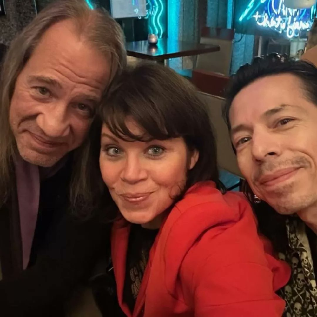 Wilfredo Rivera (@wrcrdt) on Twitter photo Jazz Night with <a href="/TyphMonique/">Typhanie Monique</a> !!
#jazzscene #performingarts #multifacetedmusician #jazzvocalist #foodforthesoul #artunitesus Jazz Night with <a href="/TyphMonique/">Typhanie Monique</a> !!
#jazzscene #performingarts #multifacetedmusician #jazzvocalist #foodforthesoul #artunitesus