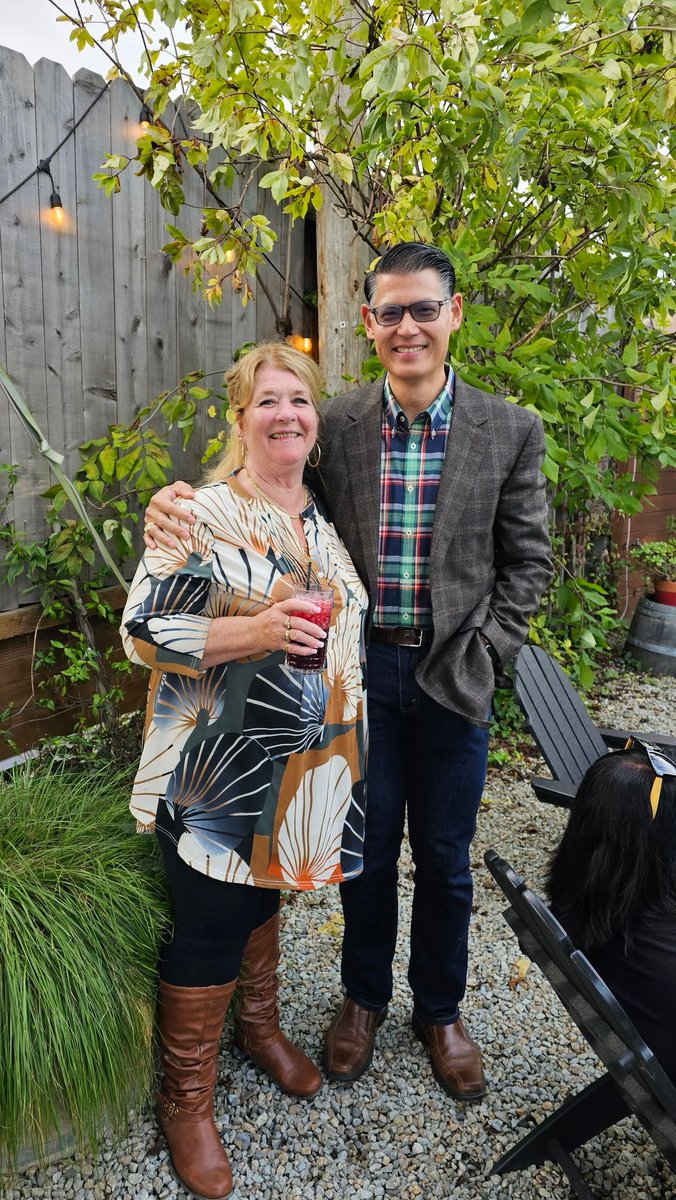j_luh's tweet photo. We can't thank Penny E. Figas enough for her 45 years of service to the @hdncms!!

She's been a mom to #physicians young and old, connecting hospital systems, medical societies, @CMAdocs, #HumboldtCounty leadership, @humboldtcalpoly--a true advocate. Your retirement is well deserved, but you will be very missed!

#CMAHOD