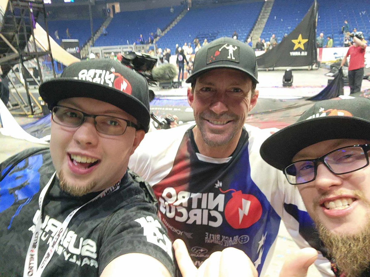 kajika (AD) = going to AC, blizzcon tweet media