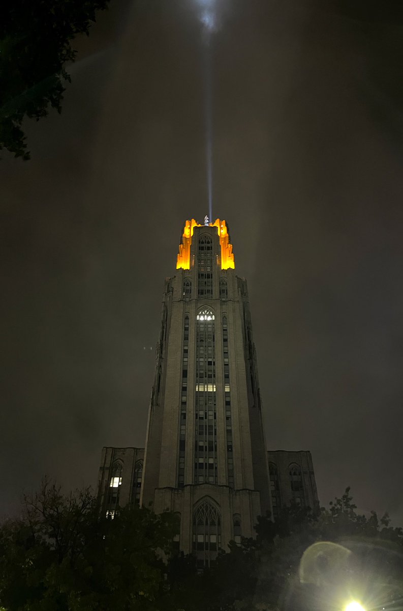 Pitt_ATHLETICS's tweet photo. A homecoming HAIL TO PITT! 🔵🟡 https://t.co/nI2CXI2TzY