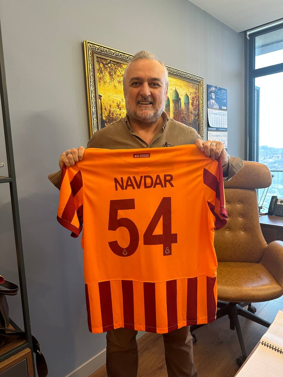 hakkinavdar's tweet photo. Hatıralar arasında yerini alsın 💛❤💛❤ https://t.co/k5AhAmP7Kg