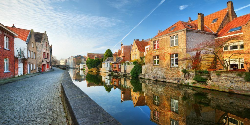 SaveATrain's tweet image. 𝑩𝑳𝑶𝑮: It’s almost Thanksgiving and those among you who enjoy travelling could use a quick getaway to Europe. We gathered the best places for you to spend the holiday #Thanksgiving #christmas #christmas2018

* Please Share our article link

buff.ly/3ZX8mMC