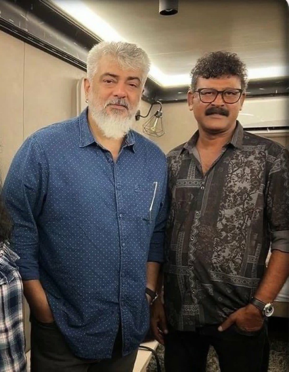 premkumaractor's tweet photo. Omg shocking Art director #Milan sir no more .  Very calm person I knew him  in #Thunivu . Too soon to go... my heartfelt condolences to his family and friends 🙏 it happened in #Azerbaijan #VidaaaMuyarchi #ripmilan 🙏🙏🙏 https://t.co/A01zlFI1KM