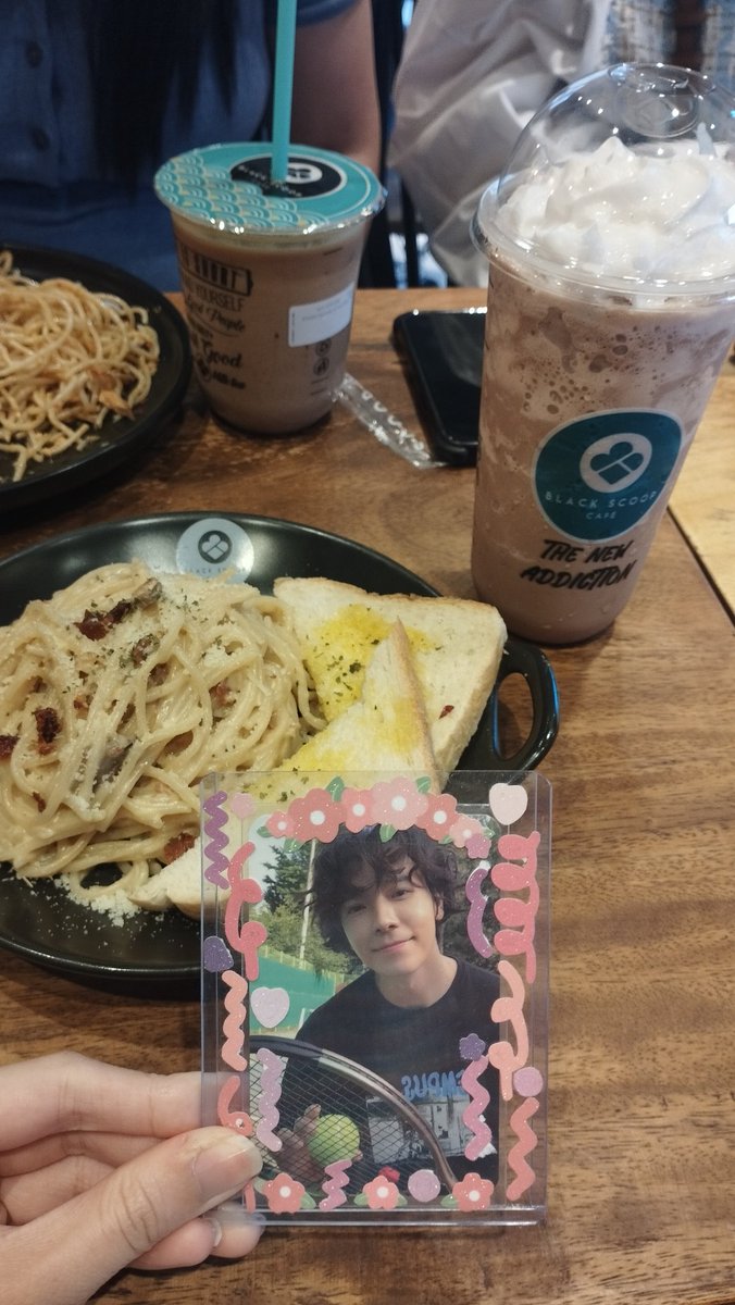 byeolnimpyo's tweet photo. Biggest thank you to @phELFish_ and @sjloversph for this CSE!!! 💞💞💞💞

#colormedonghae
#happydonghaeday https://t.co/Gw0M8R6e9y