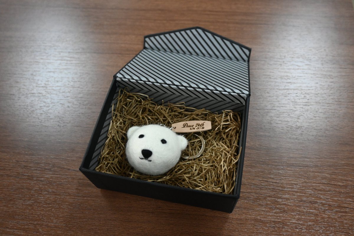 🐻‍❄️#ピース24歳 記念グッズ販売のお知らせ🐻‍❄️ #ホッキョクグマ