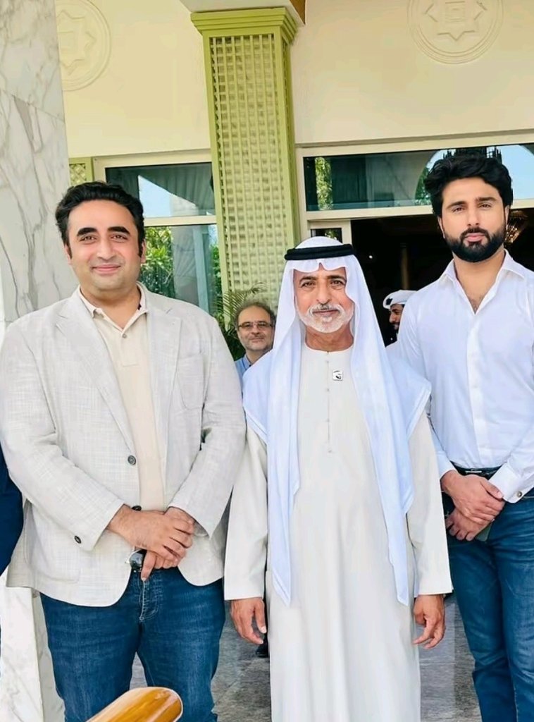 Meer_PPP_'s tweet photo. چیئرمین بلاول بھٹو زرداری صاحب اور چیف سردار محمد بخش خان مہر اور متحدہ عرب امارات کے وزیر شیخ نہیان بن مبارک النہیان https://t.co/zrJHTuv07F