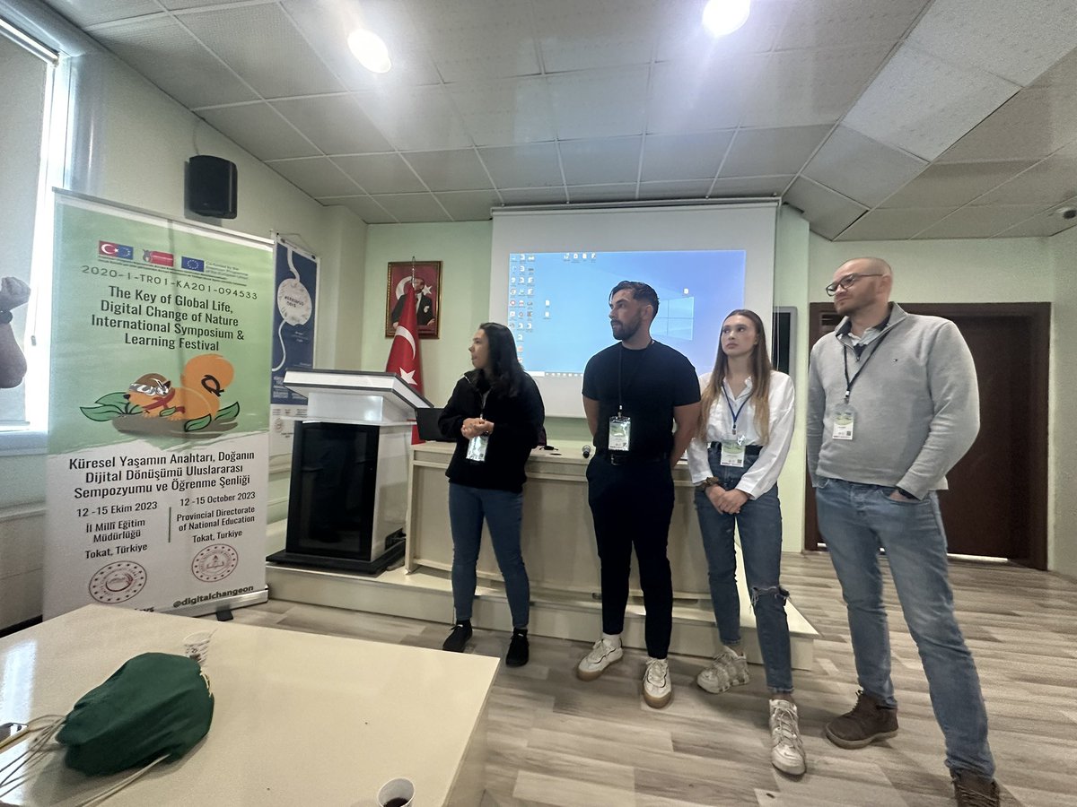 digitalchangeon's tweet photo. In Hall 1, Sara Megumi Vician, Pavel Tuhârsky, Natalia Greganova and Dominik Hakel from Slovakia gave general information about the e-contents of our project to the public.
@ulusalajans 
@tokatmem 
@digitalchangeon 
@togu https://t.co/dygK5LLukr