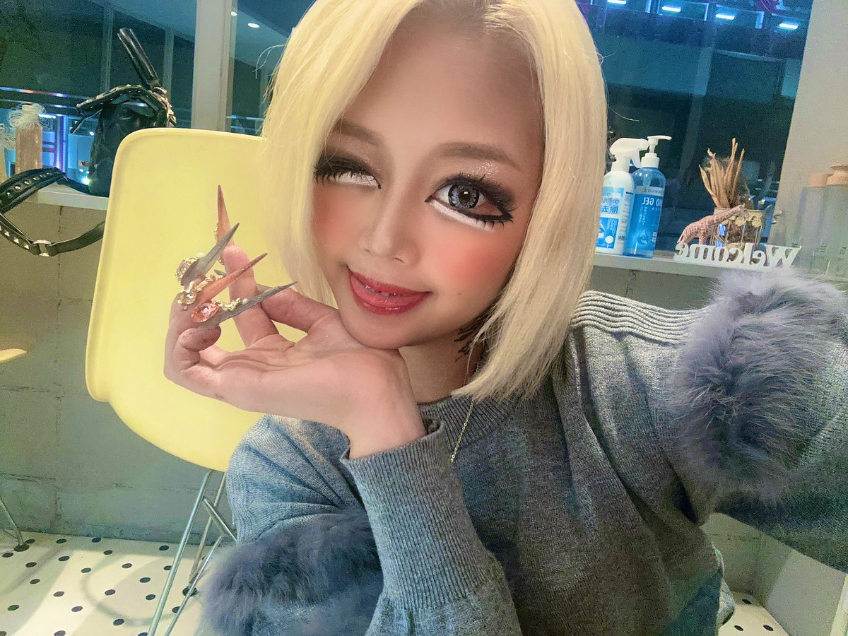 maaanyaaa_nya's tweet photo. イメチェン✂️ https://t.co/BEkNOVFGOA