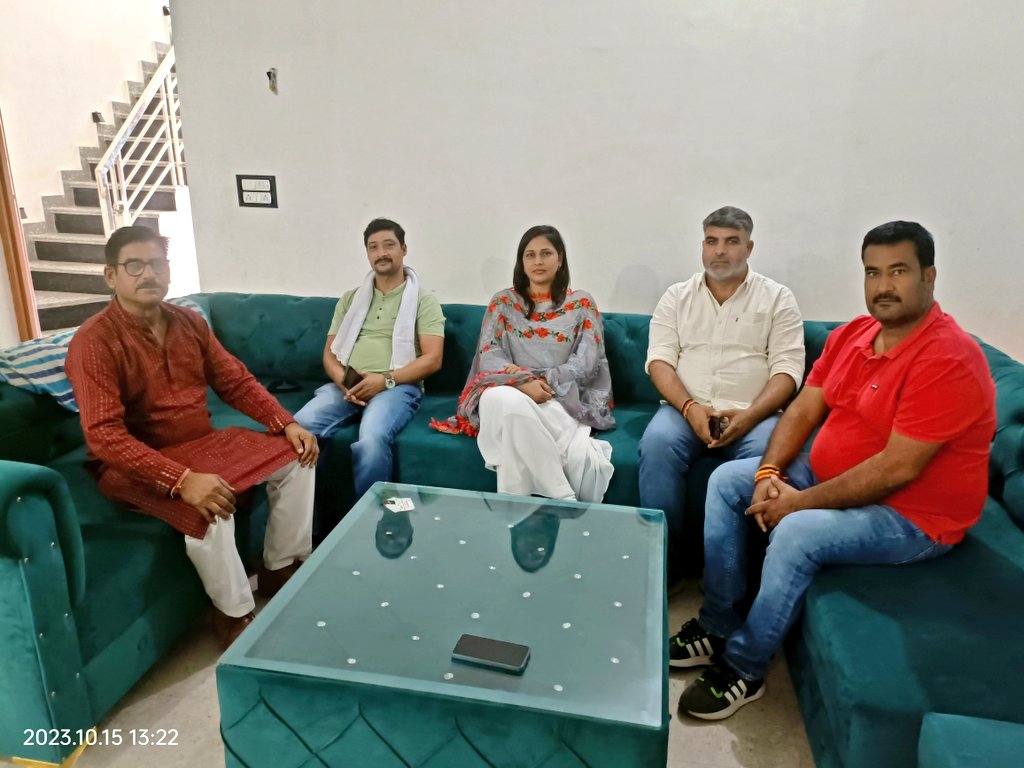 आरती मलिक एडवोकेट tweet media