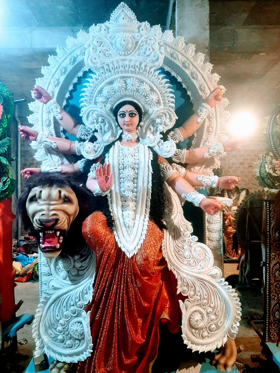 🚩🚩या देवी सर्वभूतेषु शक्तिरूपेण संस्थिता, नमस्तस्यै  नमस्तस्यै नमस्तस्यै नमो नमः"
"जय माता दी"
जगत जननी मां दुर्गा आपके जीवन में सुख शान्ति समृद्धि बनाएं और हम सबका जीवन सफल एंव मंगलमय रखे। 🚩🚩