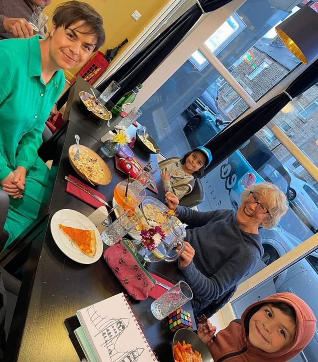 LeoItalianSheff's tweet photo. Good morning #Walkley 😊 bring the little ones from 17:30pm today! Because EVERY SUNDAY - KIDS UNDER 10 EAT FREE* 

Get any kids main course and a scoop of ice cream *with every adult main course purchased* 

Book online at https://t.co/TZvc639o2p
#Walkley #KidsEatFree #Sheffield https://t.co/qy33ri0IIt
