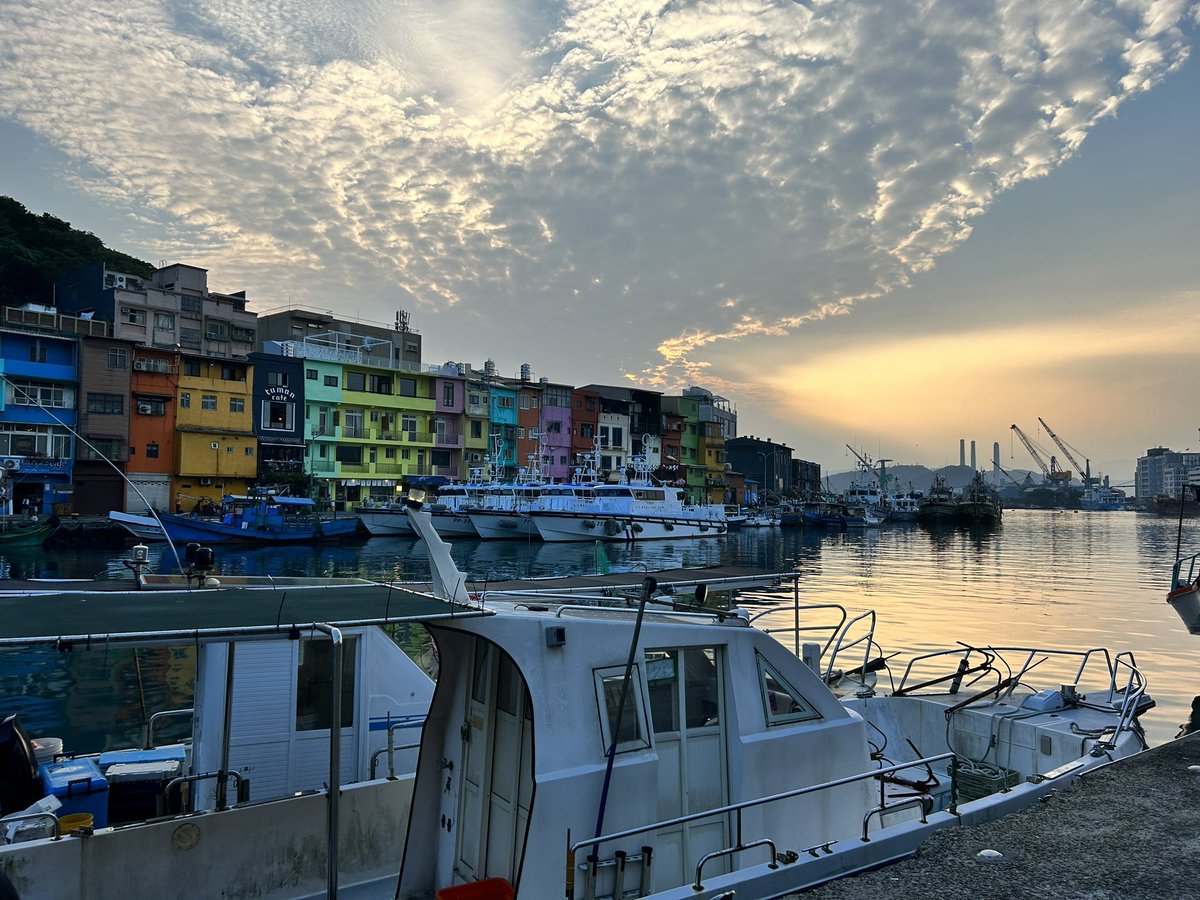 Yuchi56747601's tweet photo. #基隆港 https://t.co/ogtHardMo6
