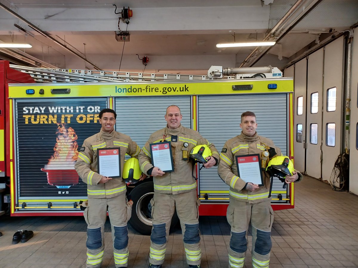 Very proud to have presented Green Watch Stratford, their Borough Commanders letter of commendation. Well done all. @LondonFire @DMclatchey