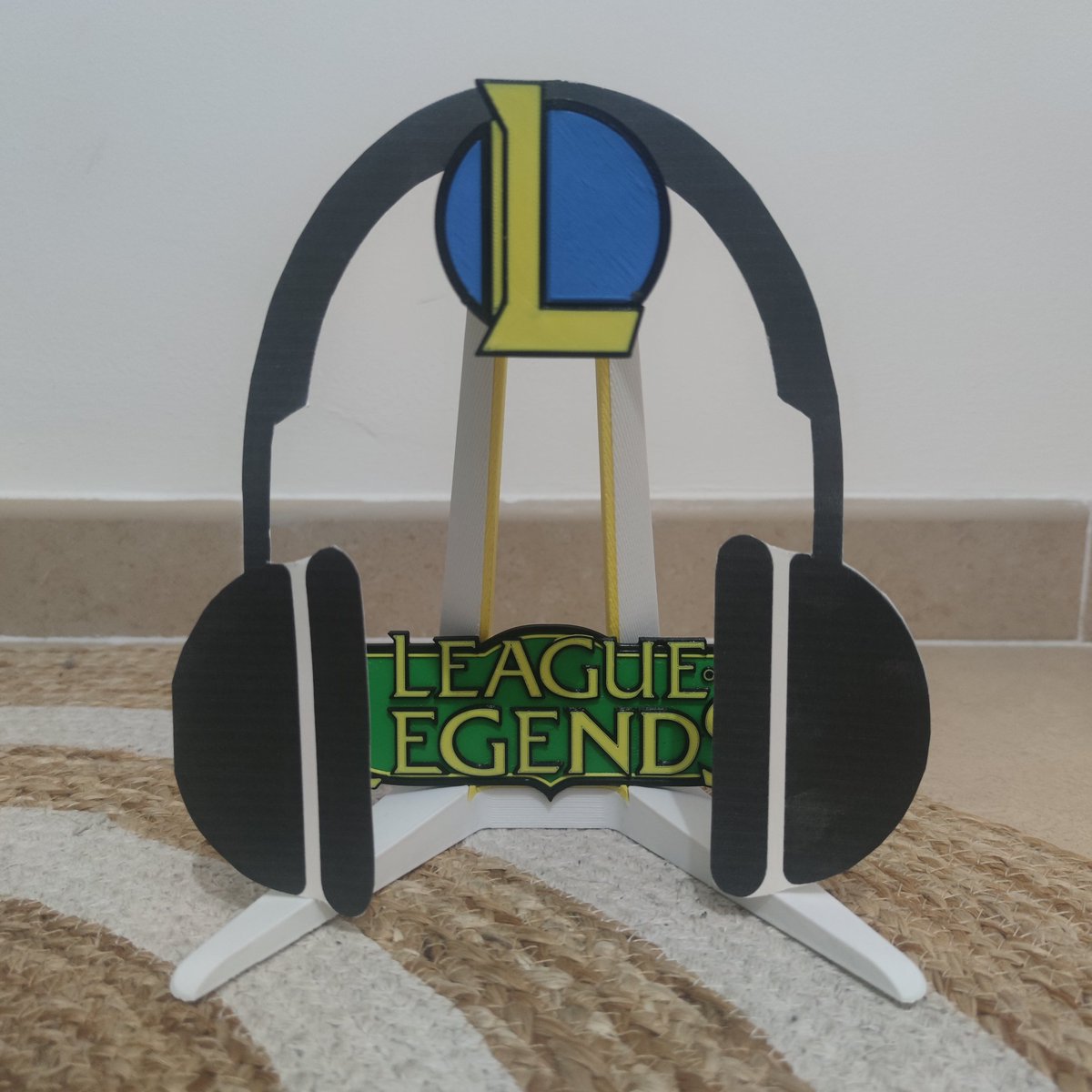 Soporte para cascos, en 3D.