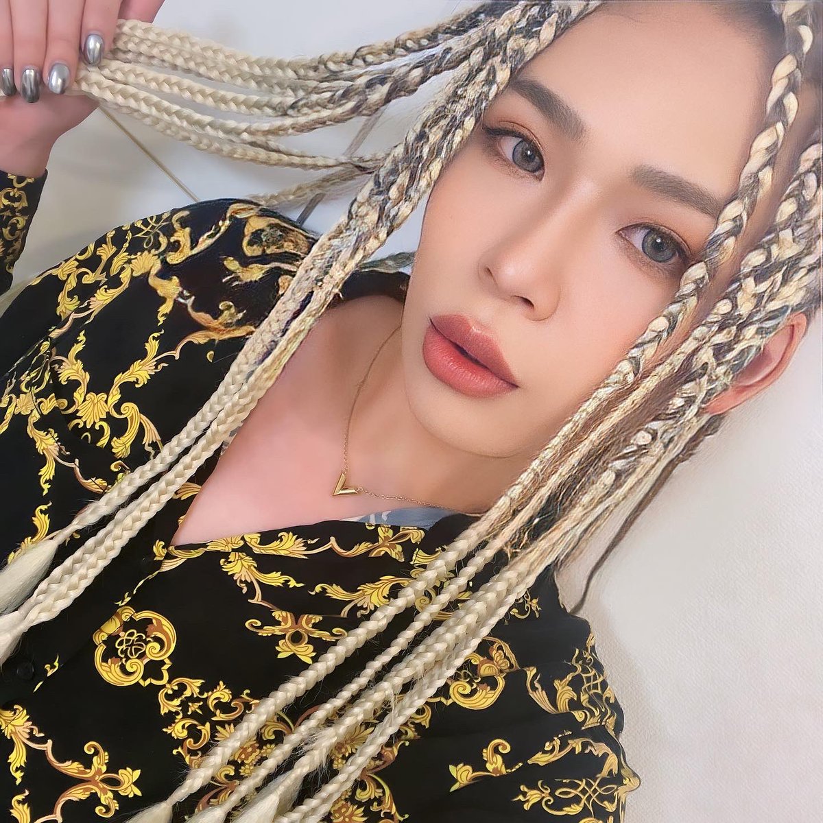 ParisVictoriaVo's tweet photo. 特に撮影とかもないけど

ド派手に😂🔥🔥🔥🔥🔥🔥
#ブレイズヘアー https://t.co/fmUNDWssuC