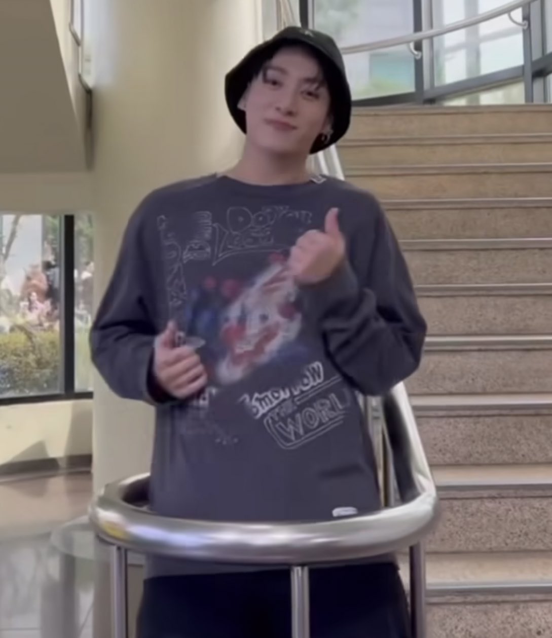 BTS Jungkook ロンＴ BTS JUNGKOOK Golden L/S T-Shirt - A-KPOP