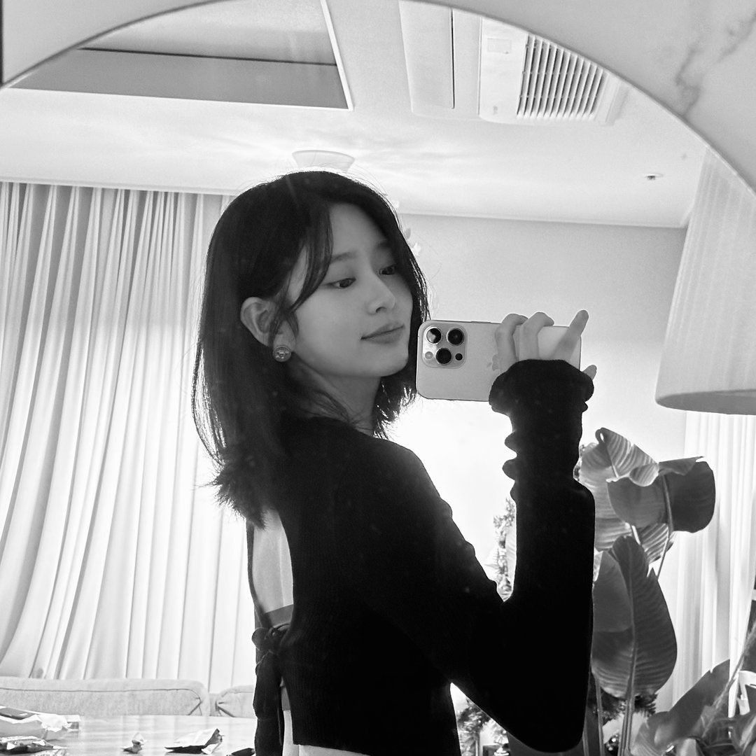 kim minju instagram tweet media