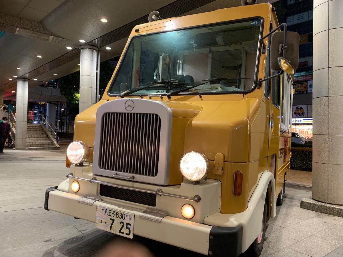 davincisweets's tweet photo. じつは、この車10年以上活躍してくれて、今日が最後なんだよね。
悲しみの雨かな？

#クレープ #立川 #ダヴィンチスイーツ #移動販売車 #スイーツ #キッチンカー https://t.co/IncaSnMMMp