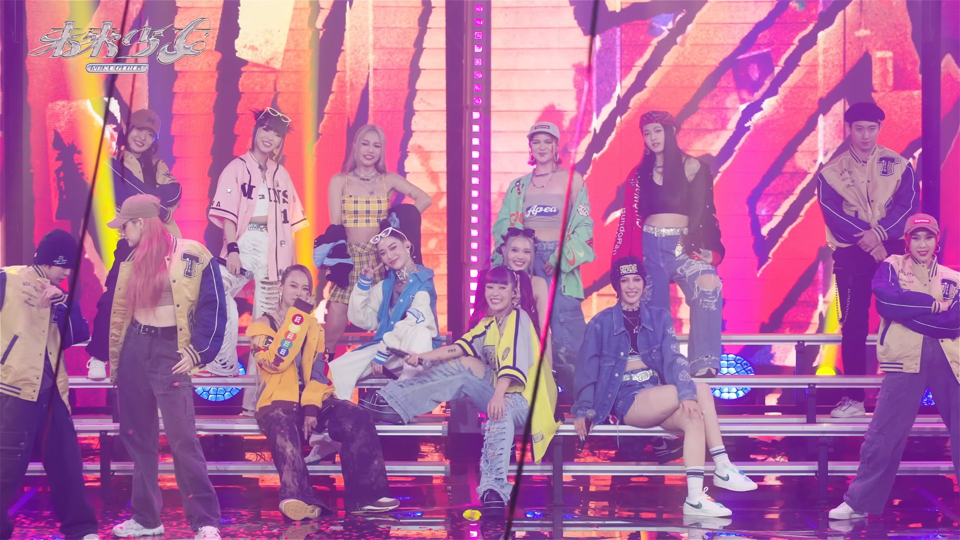 F8dELmka0AAhkuT?format=jpg&name=large