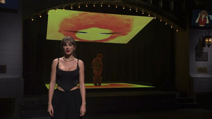 PopCrave's tweet photo. Taylor Swift makes surprise SNL appearance to introduce Ice Spice. https://t.co/2WTVPZxjX1