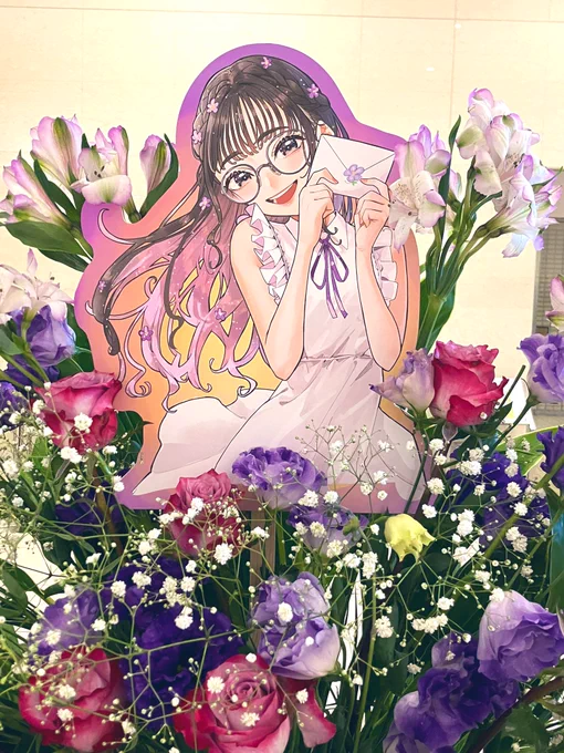 #ヴァイオレットの我儘フラスタたくさんあってどれもキレイ! 