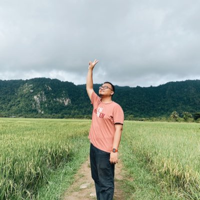 syukran93's tweet photo. #NewProfilePic https://t.co/7vHRfMEt8J