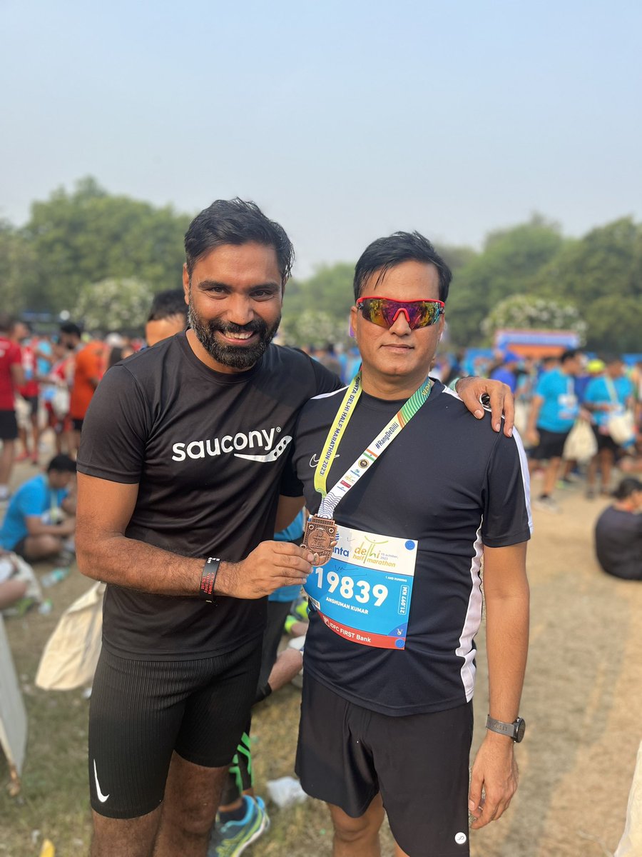 anshumanscribe's tweet photo. PAIN is FUEL. Was in pain on most of the stretch because of a week old injury but finished Strong. Not my best but I am happy with it. This is just the beginning of the season. #VDHM23
आप सबको नवरात्र की बहुत बहुत बधाई। https://t.co/0GPuqfj3Z9