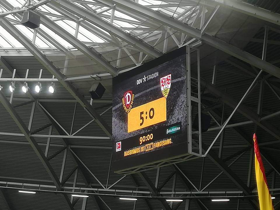diggerle71's tweet photo. Heute vor sieben Jahren 👌
Vielleicht ein gutes Omen 🙂
Bis später in Ulm 🖤💛
#sgd1953 https://t.co/YEawWls3w0