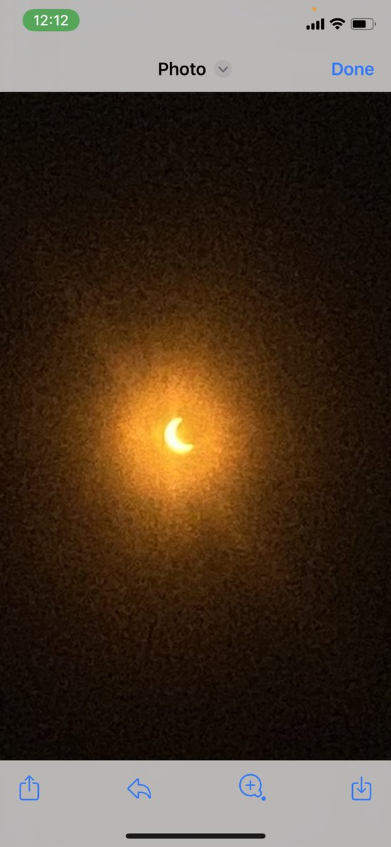 BCEMrsPerry's tweet image. These Perry boys were truly engaged in today’s science lesson! 🤣😎