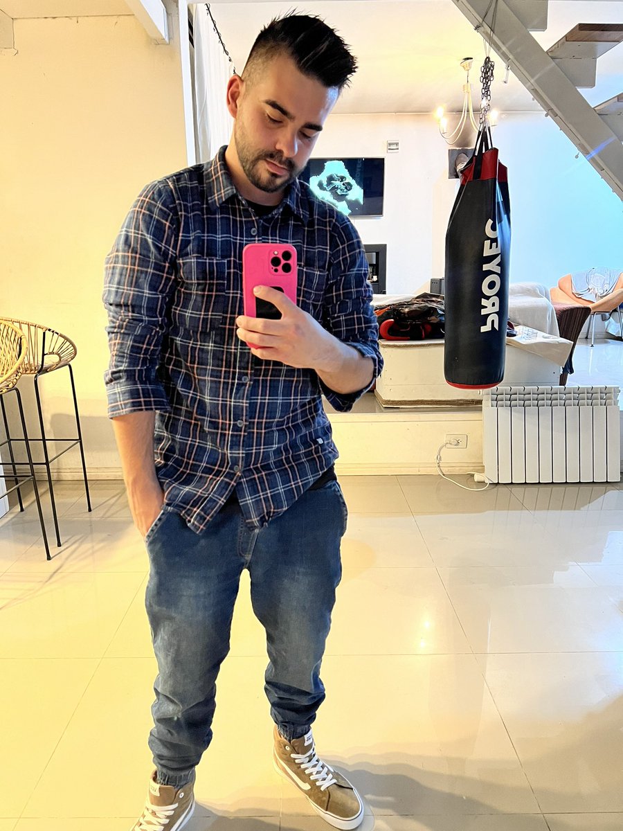 PerassiLautaro's tweet photo. 😎 https://t.co/8SufqoSoHZ