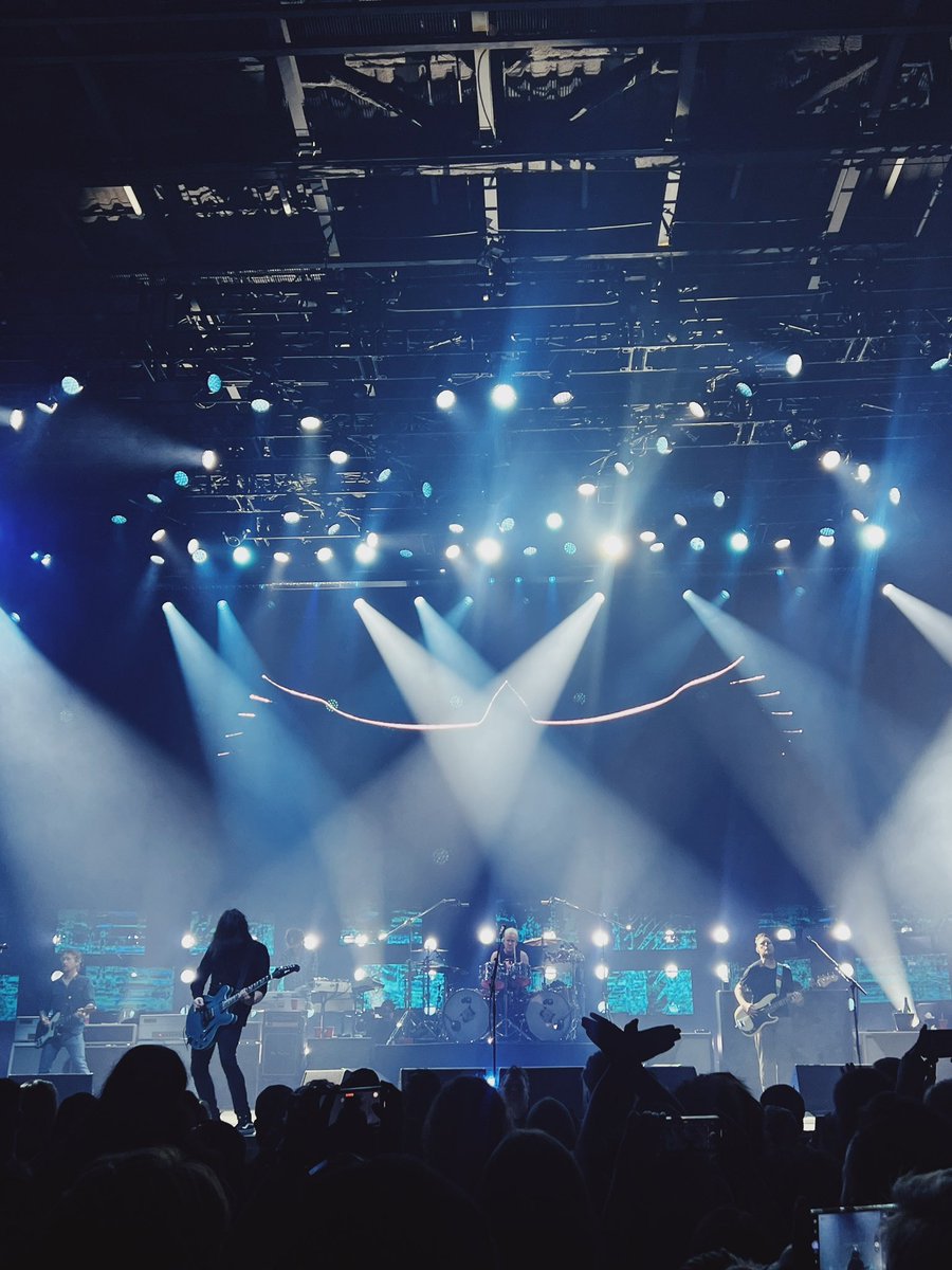 My favorite pic from <a href="/foofighters/">Foo Fighters</a> in Houston, Tx 🖤