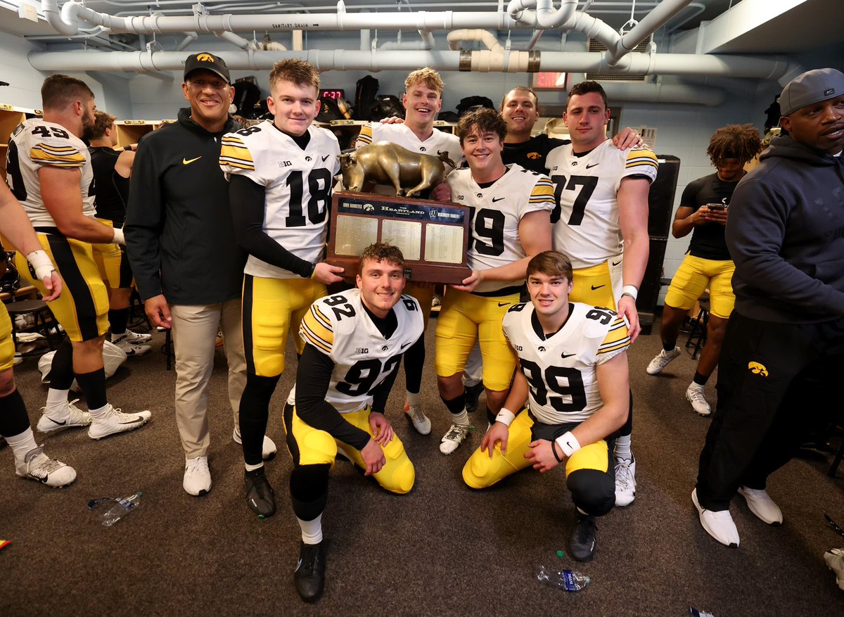 It’s GREAT to be a HAWKEYE! #Hawkeyes