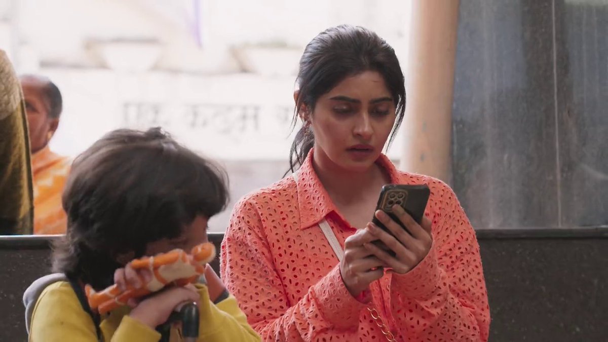 Jugnookikhooj's tweet photo. har jagha se sarkar ke lau*e lagay hain😭
#KehDoonTumhein https://t.co/XoZoLnVbKh