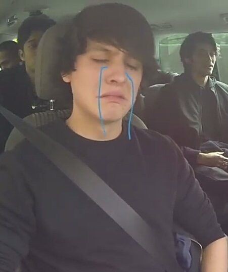 andyOM11's tweet photo. @christophervele Te espereee como la luna espera el día, lo intenteee🎤😭

#4ever https://t.co/3jlkWQUSKi