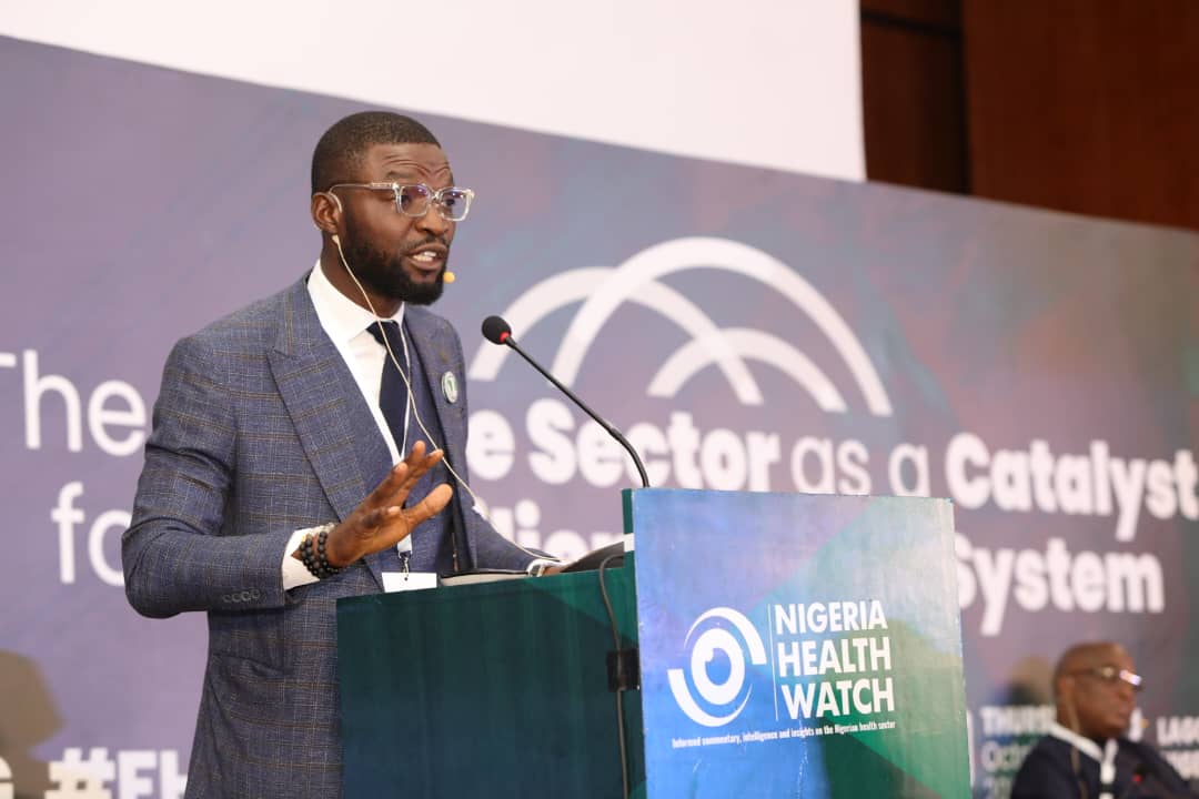NiMSA_Nigeria's tweet photo. On Thurs, Oct 12th, the 46th &amp; incumbent NiMSA President @realDrSkills was invited as a speaker at the Future of Health Conference in Lagos,where he eloquently shared his insights on the importance of private sector partnerships &amp; collaborations to sustain the diaspora brain gain https://t.co/pRzbUvqaG5
