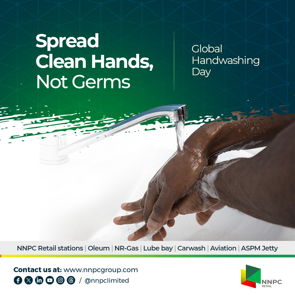 nnpclimited's tweet photo. Clean Hands, Safe Journeys!

At NNPC Retail Ltd., safety is non-negotiable, and today on #GlobalHandwashingDay, we're championing the cause for clean hands and safer experiences.

Together, let's make every journey a safe one!

#SafetyFirst 
#CleanHandsSavesLives 
#EnergyForToday 
#EnergyForTomorrow